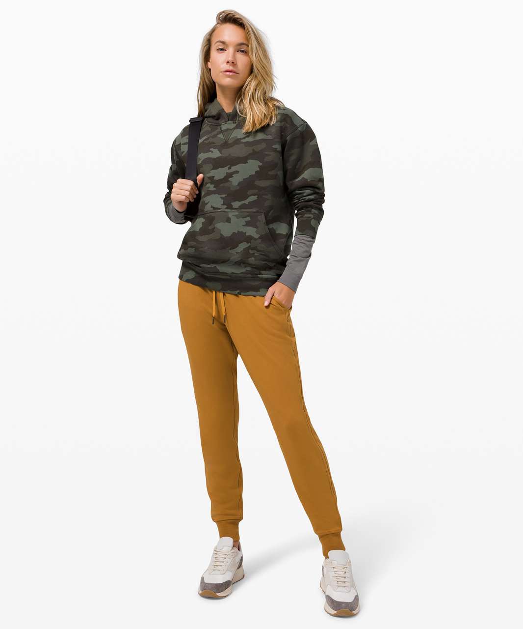 Lululemon Heritage 365 Camo Green Twill Multi worn by Juliette