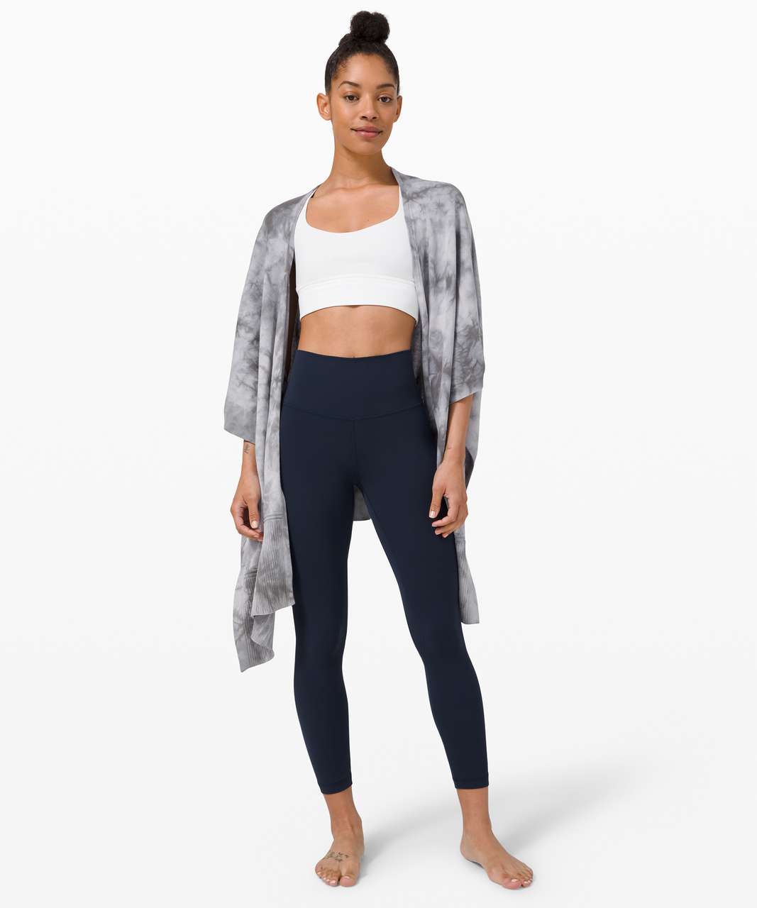 Lululemon Key to Warmth Wrap - Stargaze / Pitch Grey