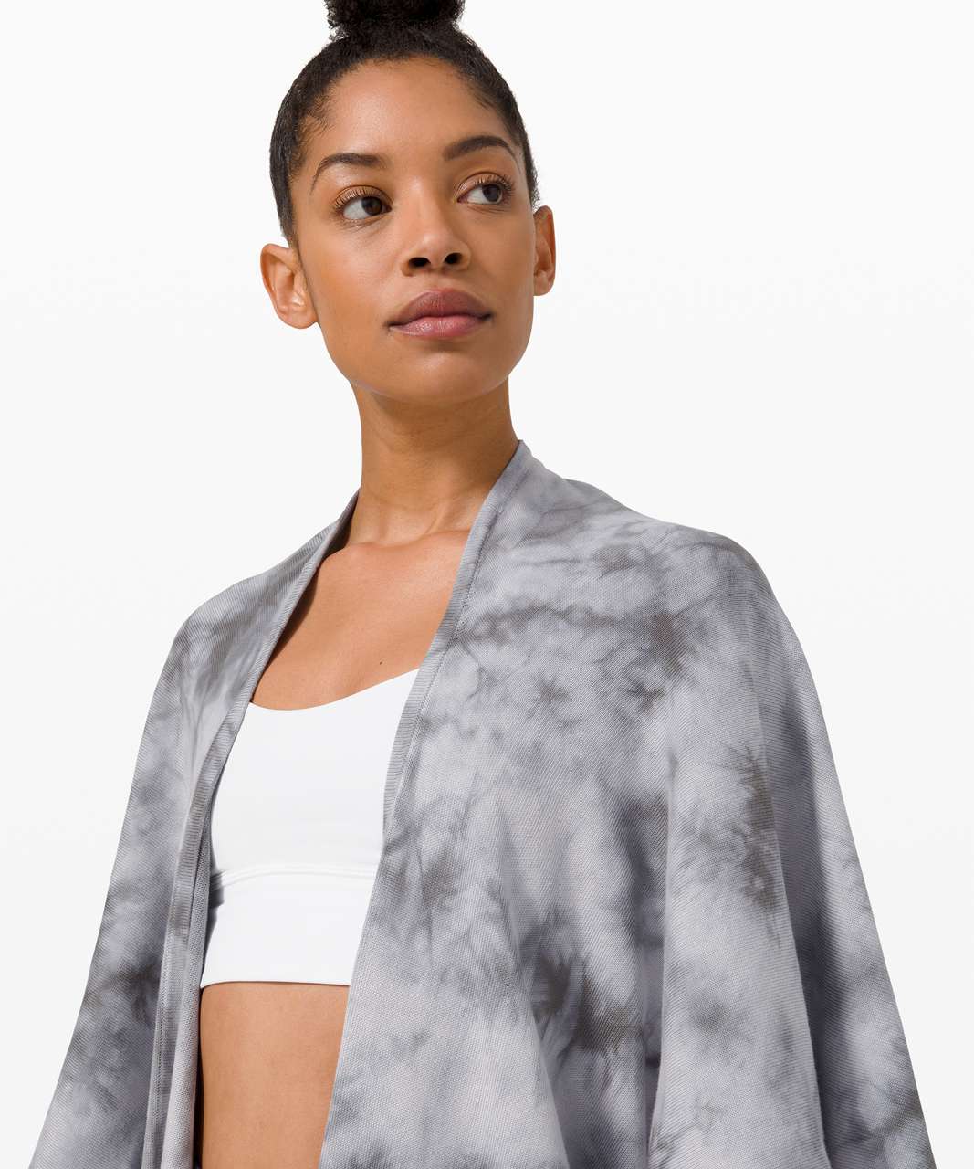 Lululemon Key to Warmth Wrap - Stargaze / Pitch Grey