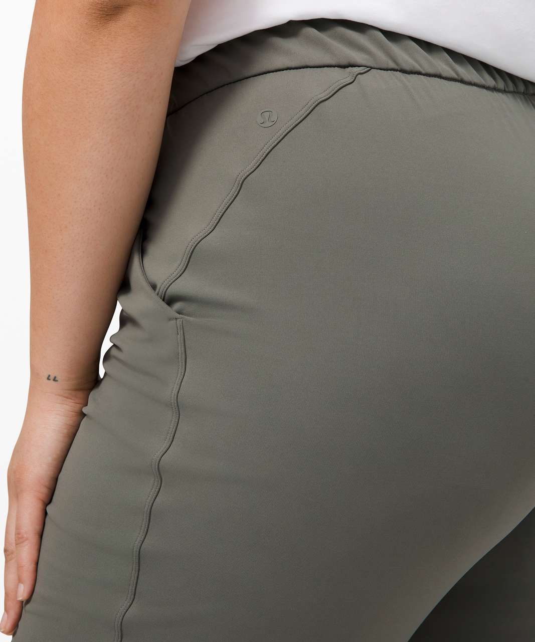 Lululemon Keep Moving Pant 7/8 High-Rise - Grey Sage