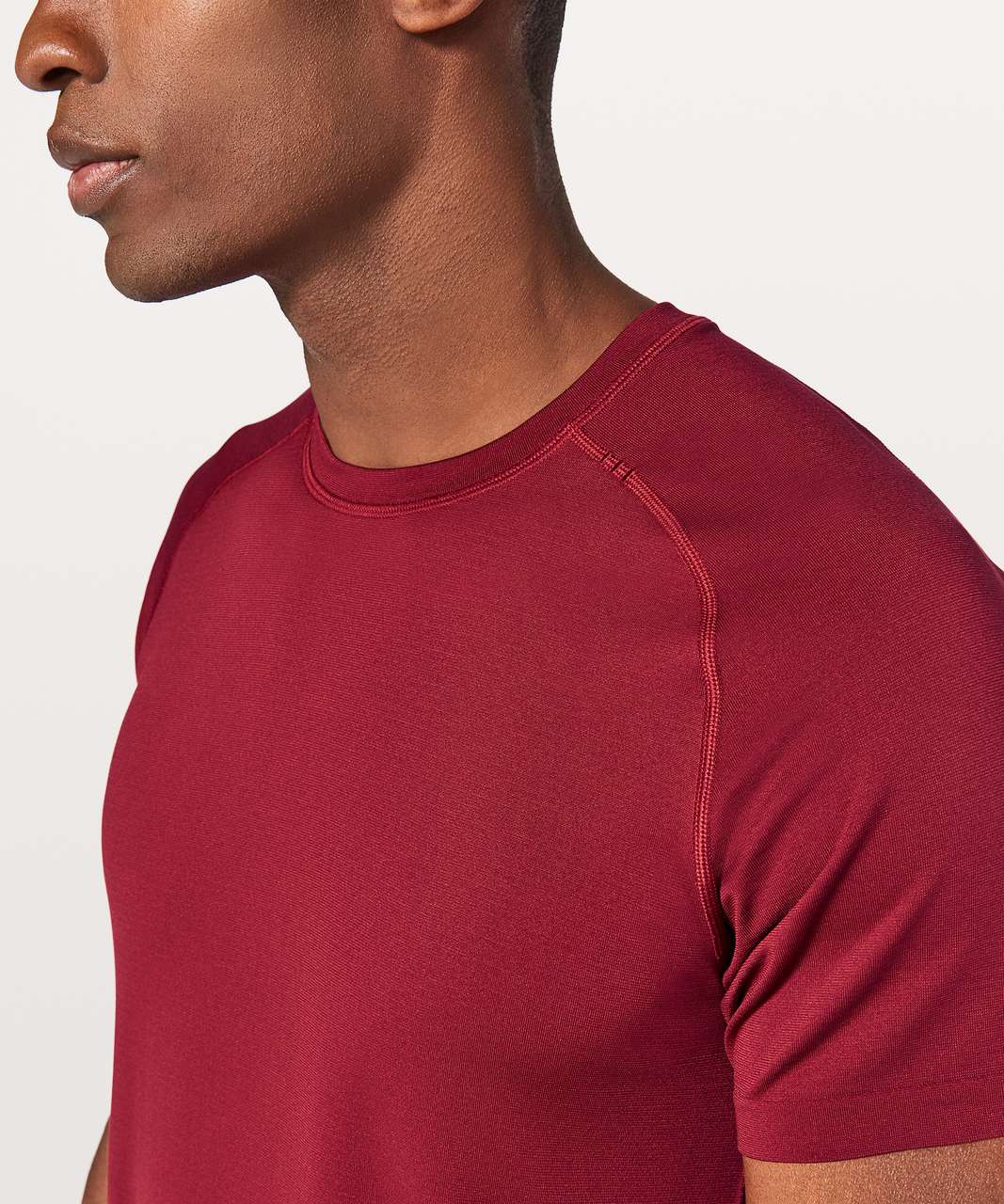 Lululemon Metal Vent Tech SS - Prep Red / Prep Red