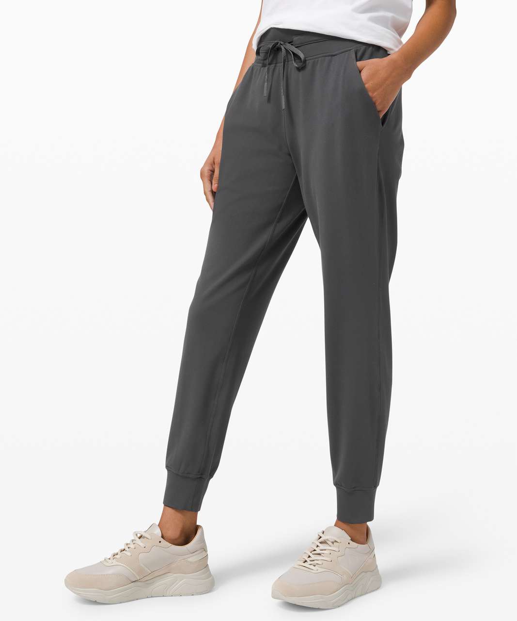 Ready to fleece joggers in graphite grey, size 8. I'm so glad I finally  decided to snag these on WMTM, because they are AMAZING. If you're into a  thicker, more fitted, and