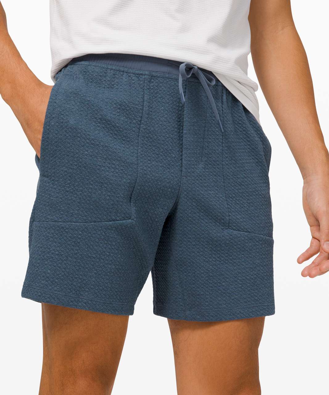 Lululemon At Ease Short 7" - Heathered Iron Blue / Black