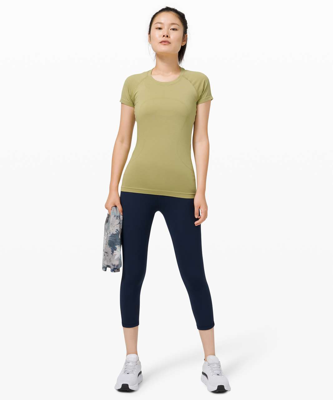 Lululemon Swiftly Tech Short Sleeve 2.0 - Hazel Green / Hazel Green