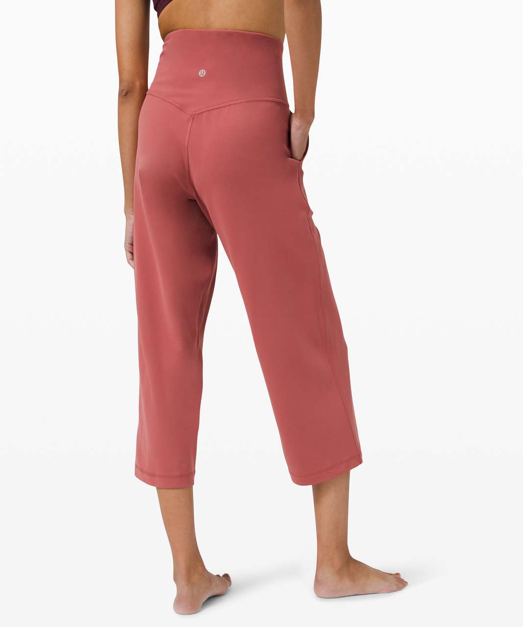 Align Wide Leg Crop 23, Red Merlot