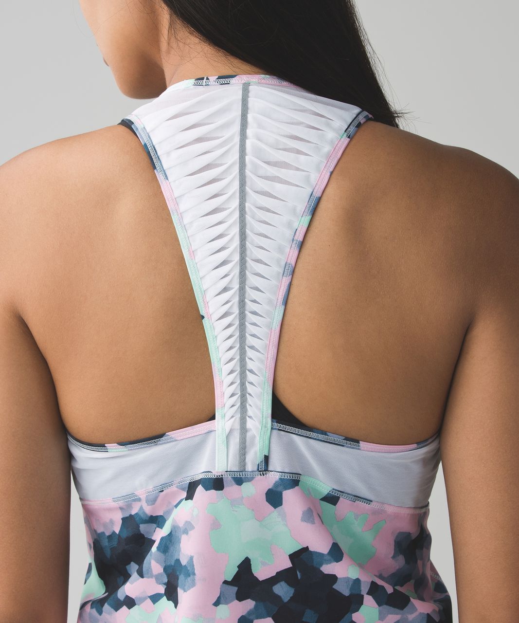 Lululemon Vent It Out Singlet - Clouded Dreams Multi / White