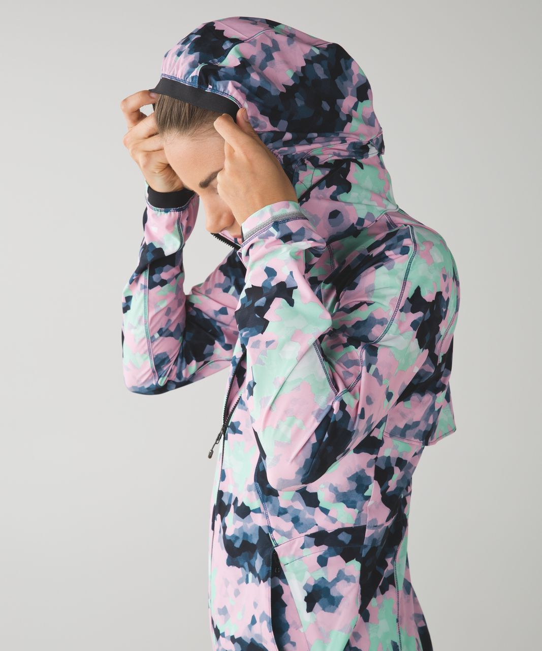 Lululemon Go The Distance Jacket - Clouded Dreams Multi