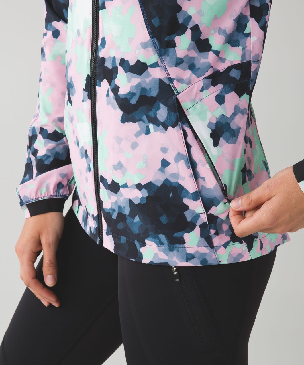 Lululemon Go The Distance Jacket - Clouded Dreams Multi