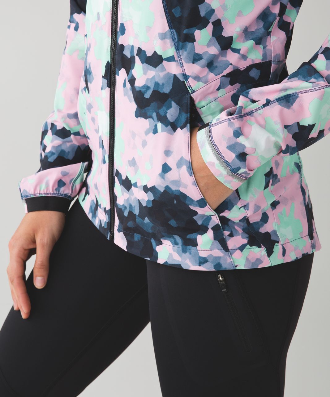 Lululemon Go The Distance Jacket - Clouded Dreams Multi