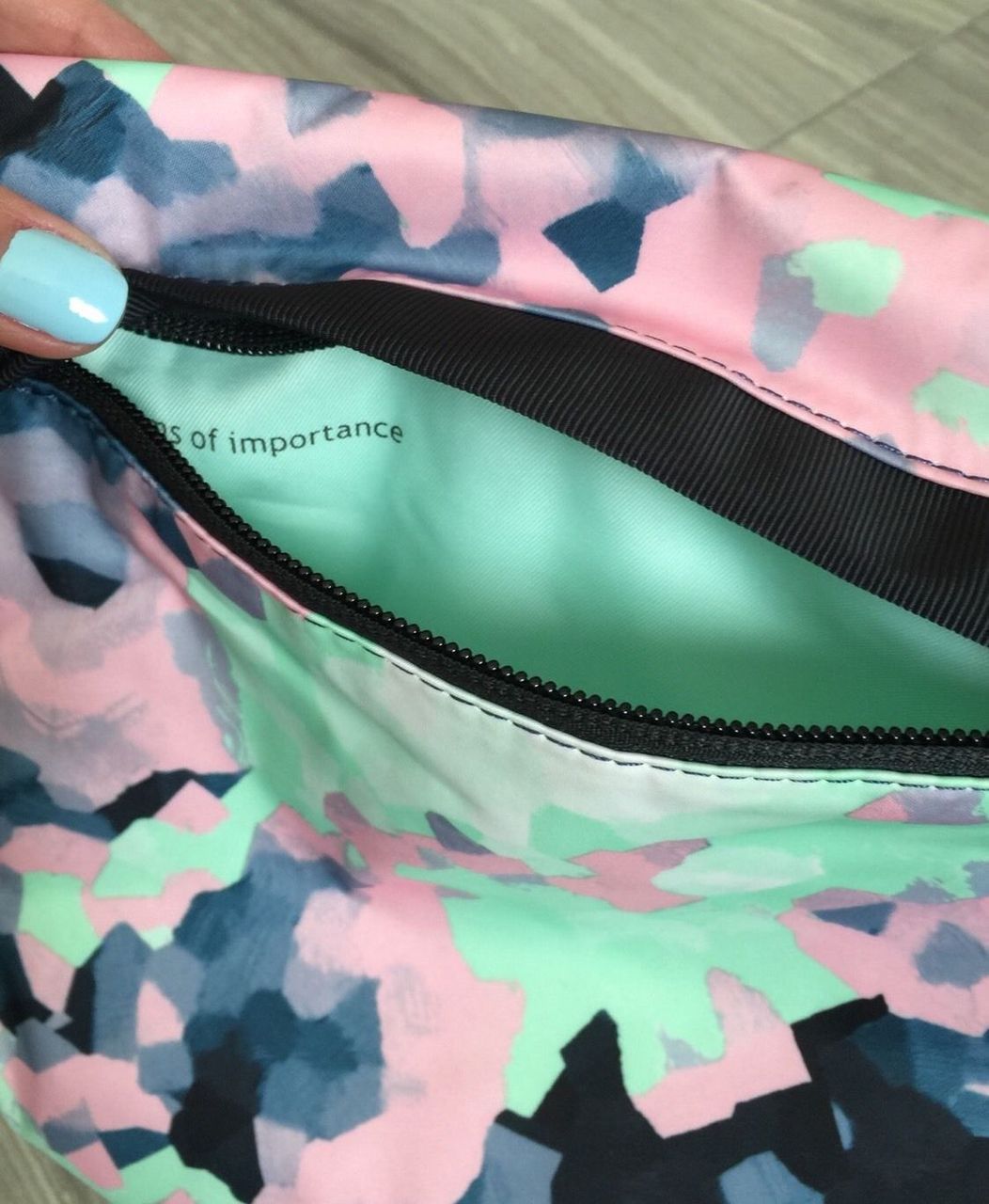 Lululemon Party Om Bag - Clouded Dreams Multi / Deep Coal