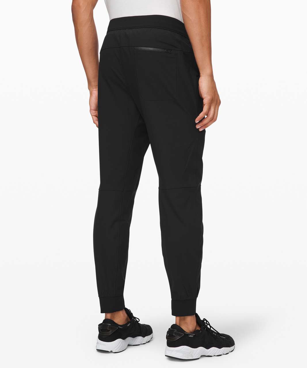 Lululemon ABC Jogger Shorter 28" *Warpstreme - Black