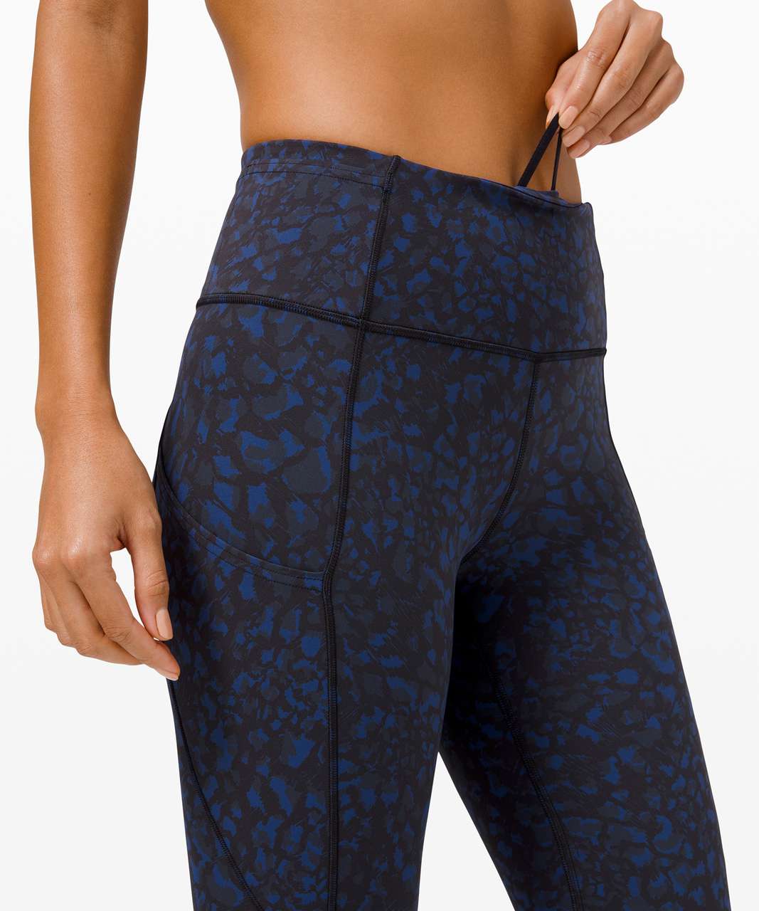 NEW LULULEMON Fast Free 19 Crop 4 Incognito Camo Multi Gator