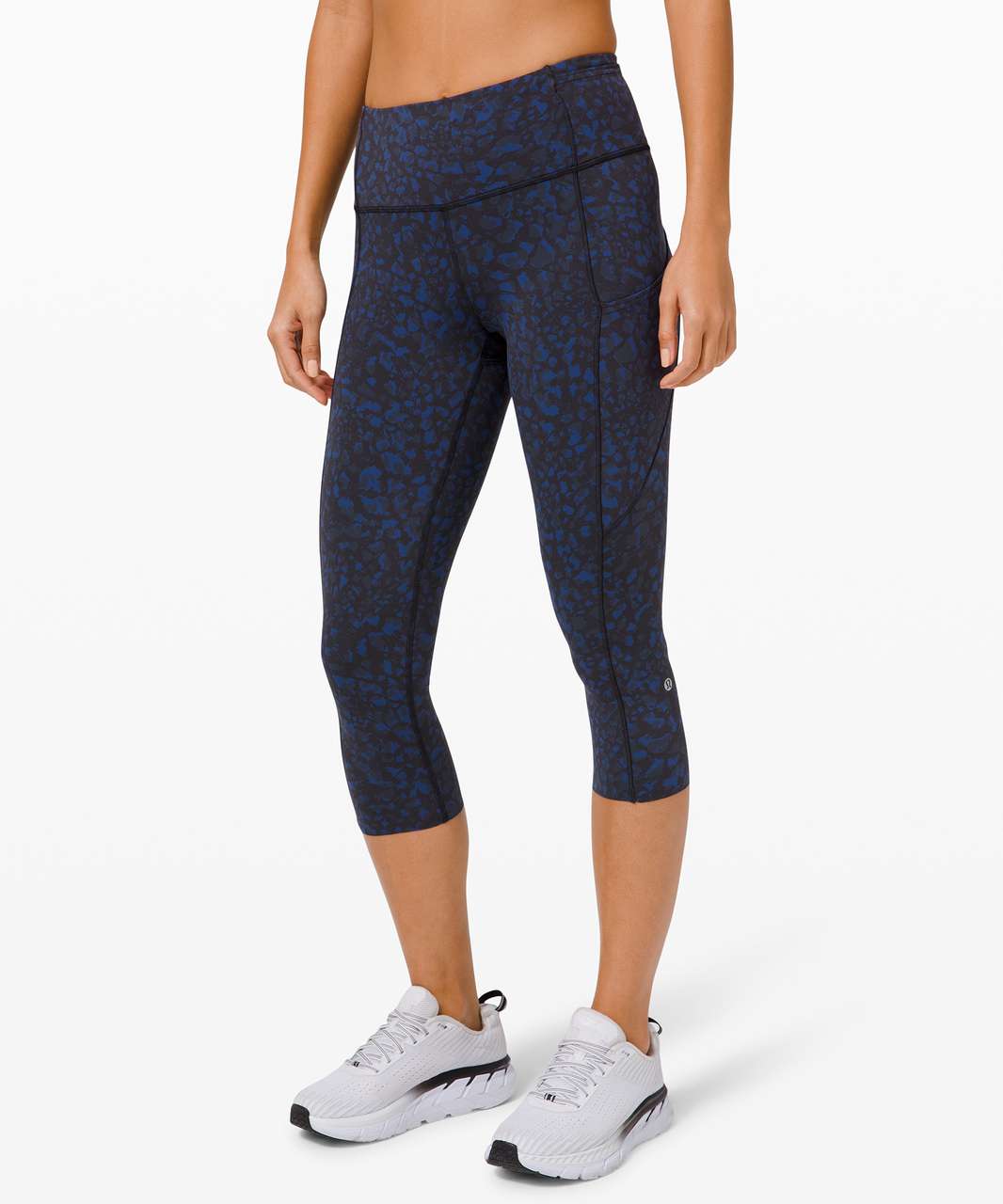 Lululemon Fast & Free Crops (19) - Size 4 – PoppinTags