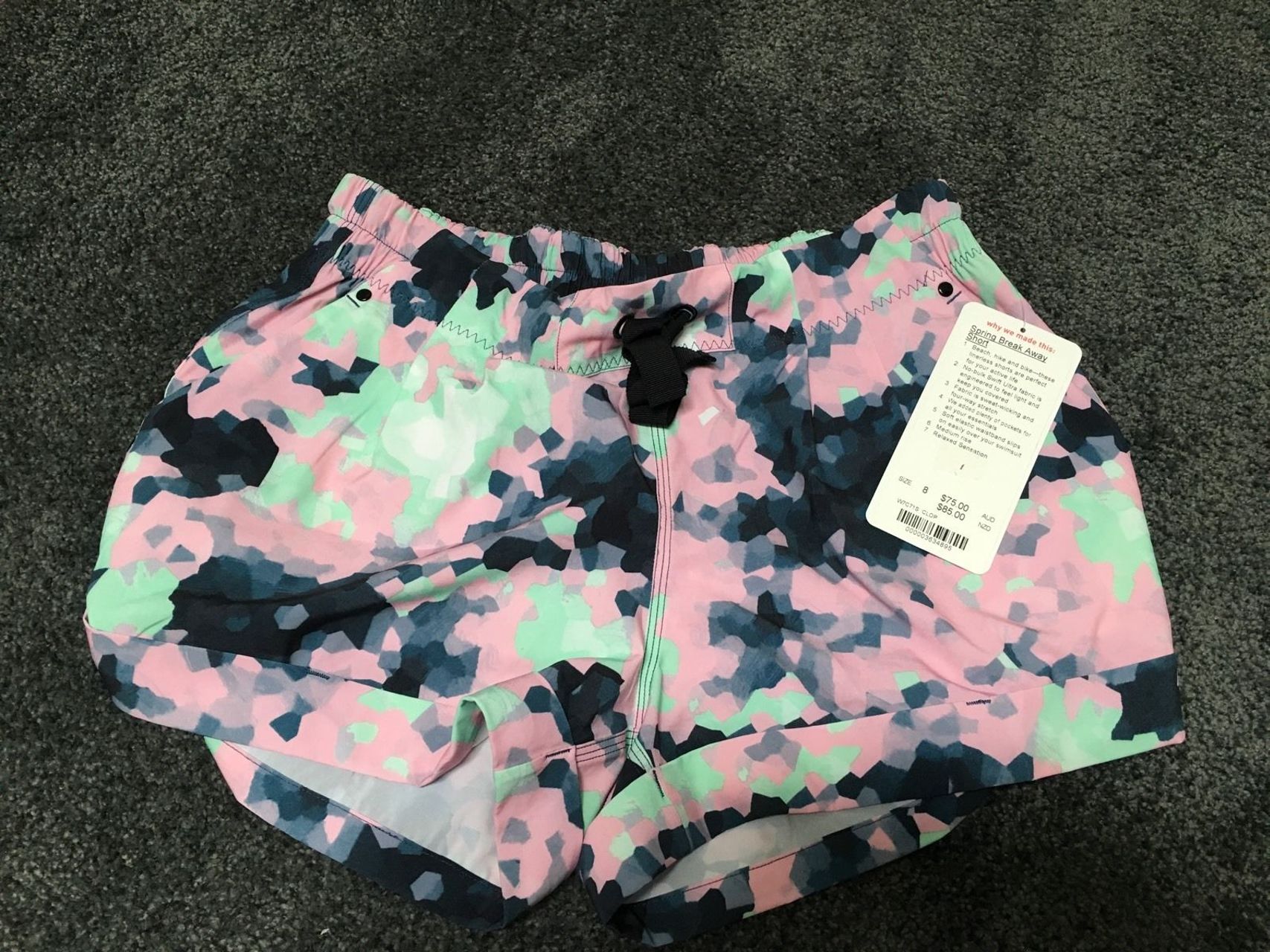 Lululemon Spring Break Away Short - Clouded Dreams Multi