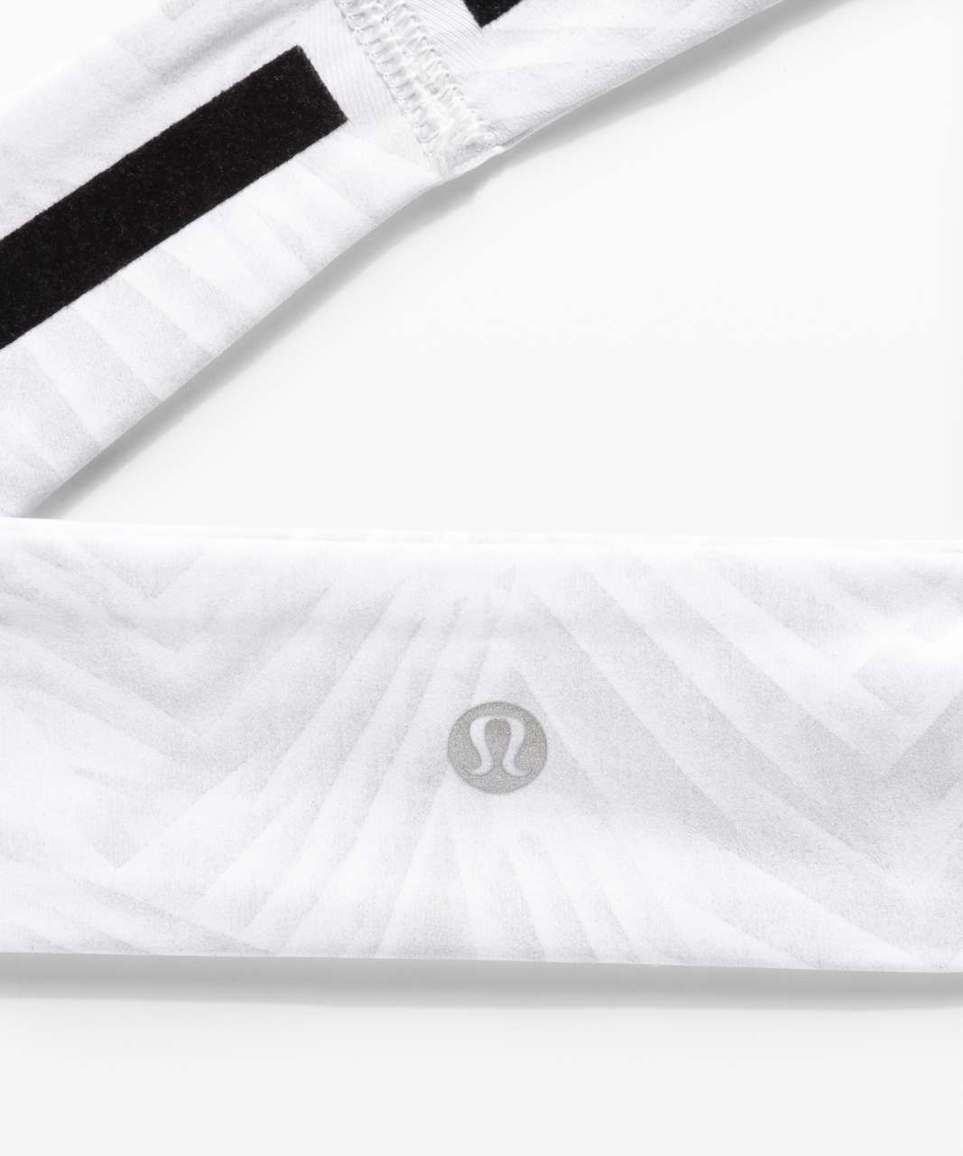 Lululemon Fly Away Tamer Headband II *Luxtreme - Concertina White Multi