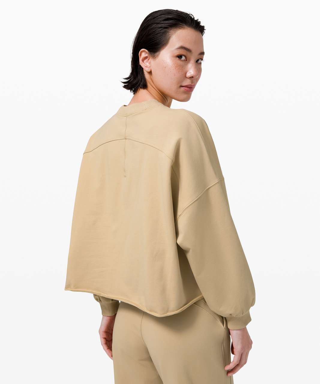 Lululemon LA Oversized Boxy Crew - Trench