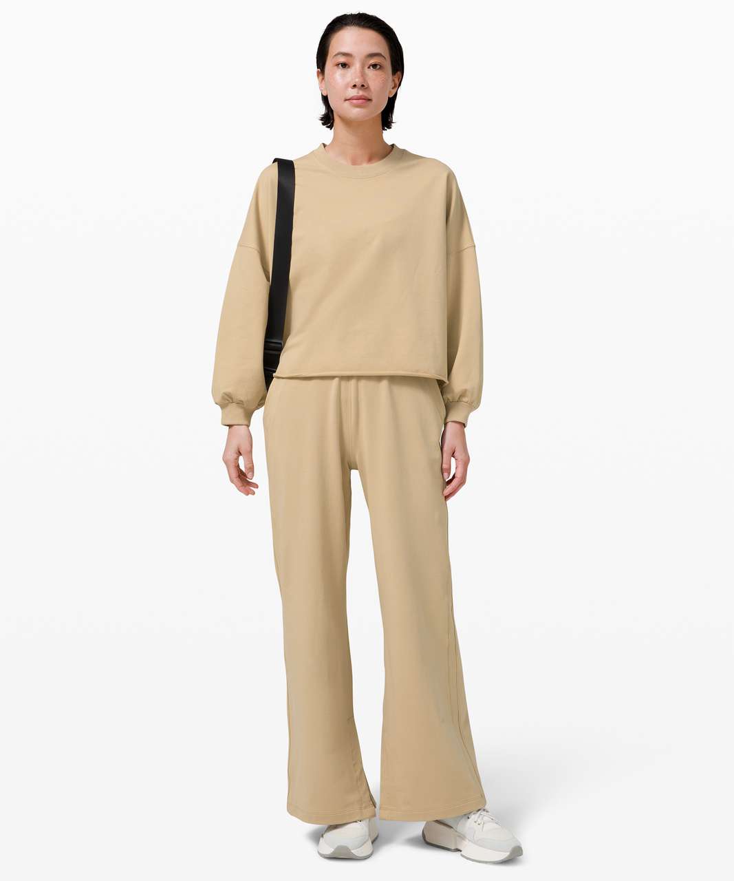 Lululemon LA Oversized Boxy Crew - Trench