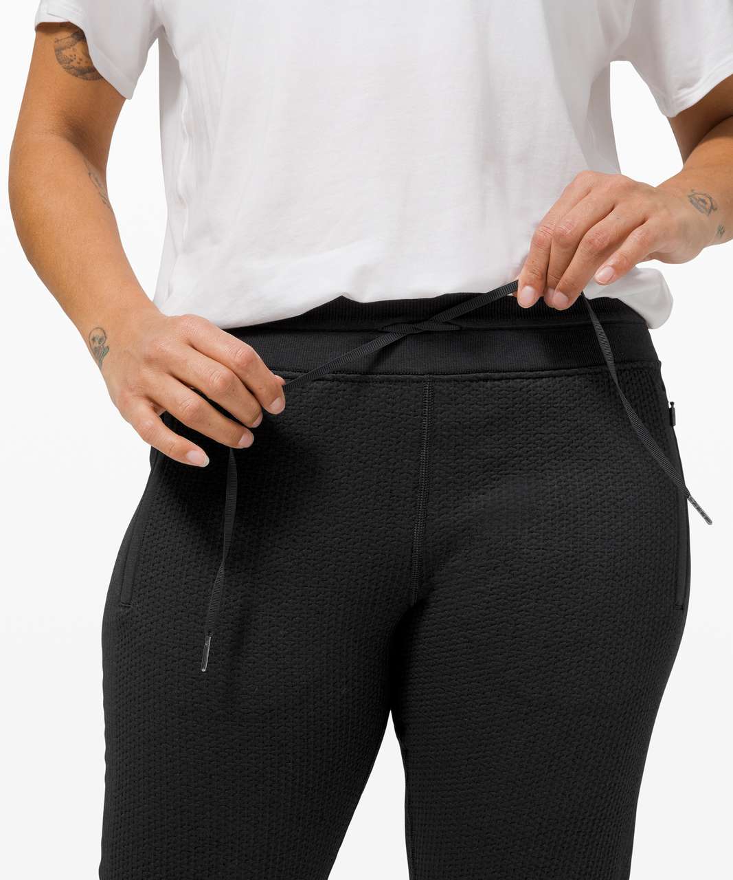 Lululemon Engineered Warmth Jogger - Black / Black