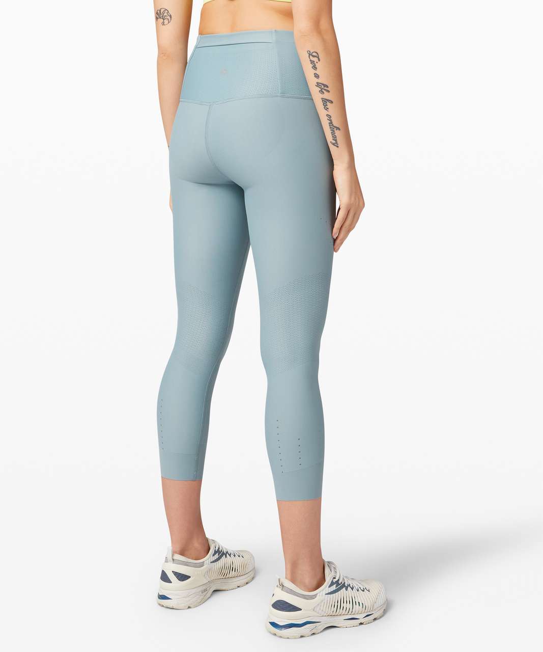 Lululemon Zoned In High Rise Crop 23 - Blue Cast - lulu fanatics