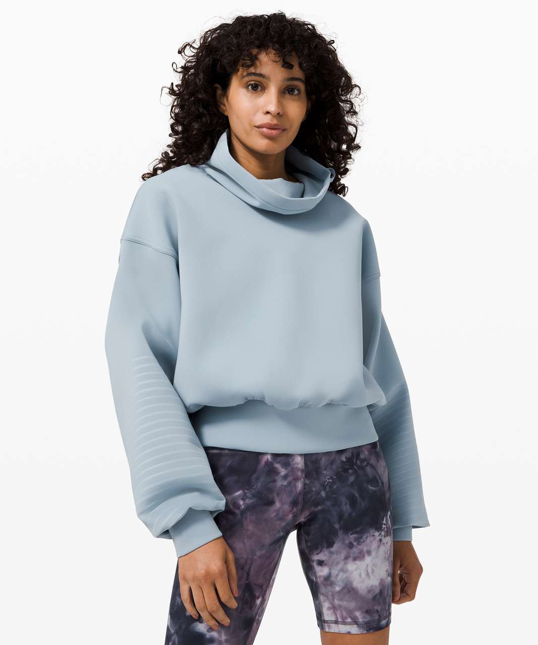 Lululemon Full Flourish Pullover - Chambray