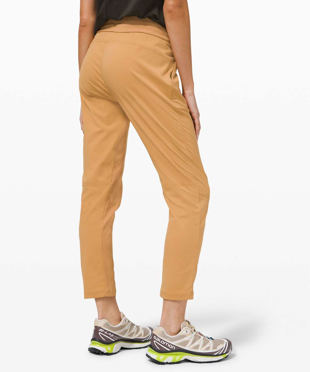 Lululemon Beyond the Studio Pant Slim - Gold Buff