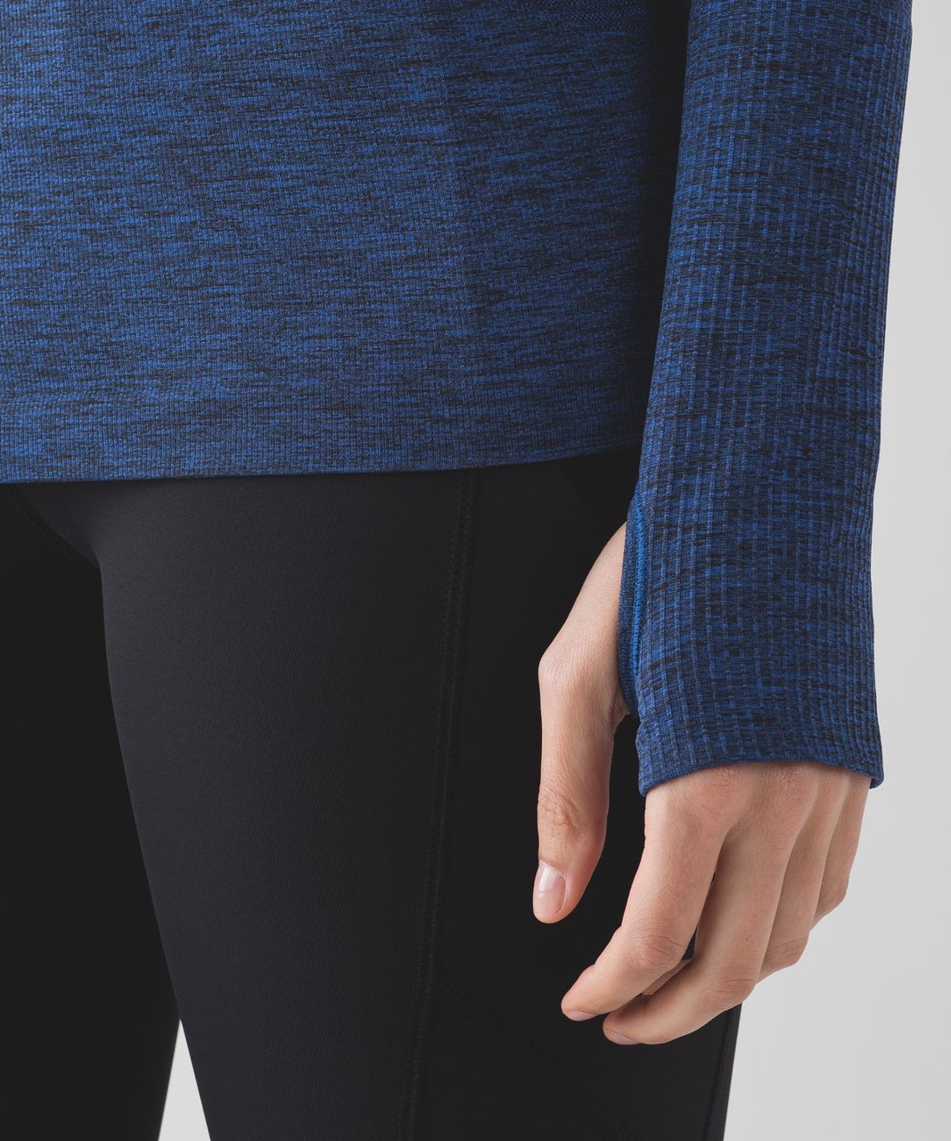 Lululemon Swiftly Tech Long Sleeve Crew - Black / Sapphire Blue