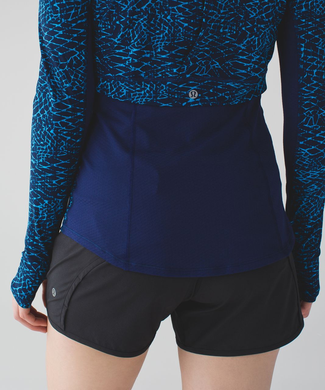 Lululemon Cover Me Long Sleeve - Samba Snake Kayak Blue Hero Blue / Hero Blue