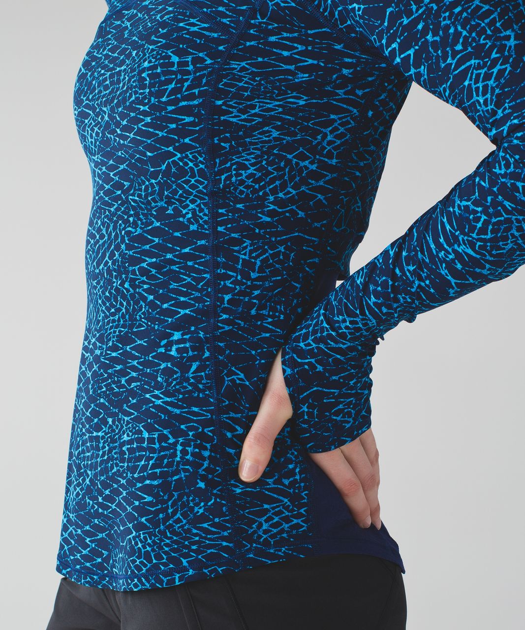 Lululemon Cover Me Long Sleeve - Samba Snake Kayak Blue Hero Blue / Hero Blue