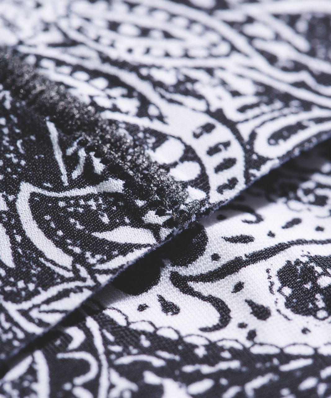 Lululemon Namastay Put Hipster - Mini Antique Paisley White Black