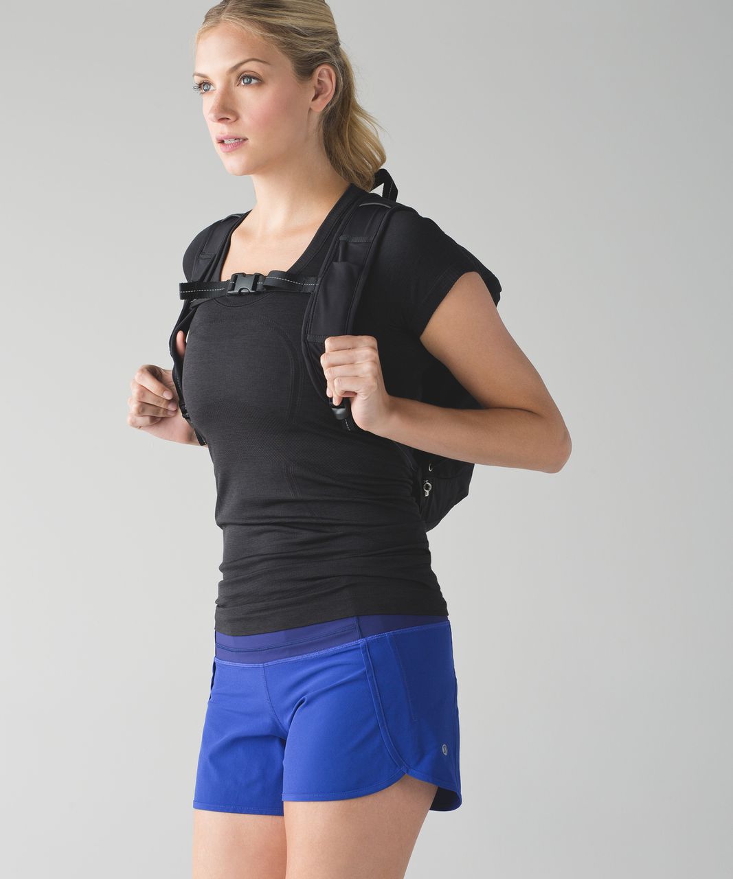 Lululemon Run Times Short - Sapphire Blue / Emperor Blue