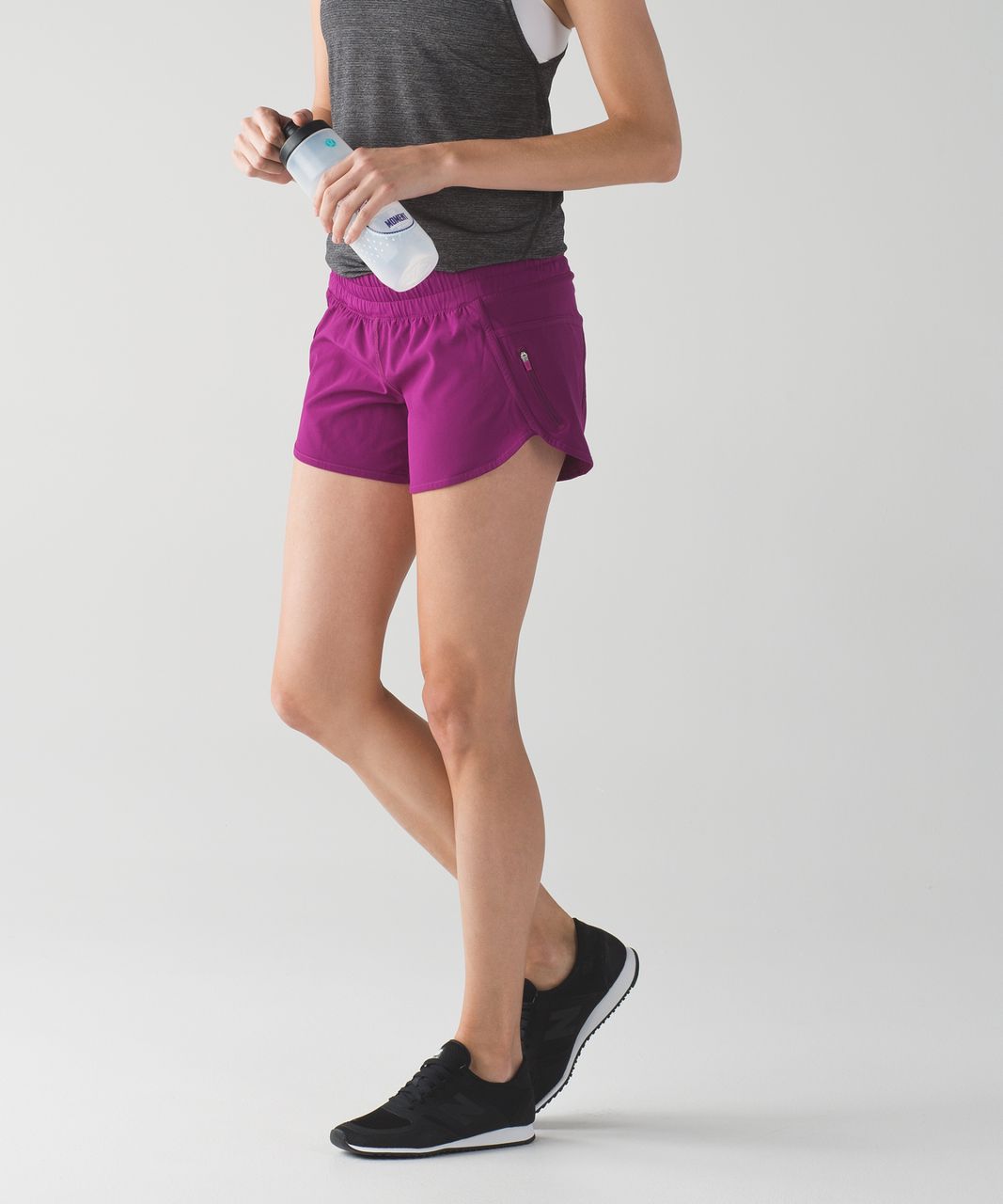 tracker shorts lulu