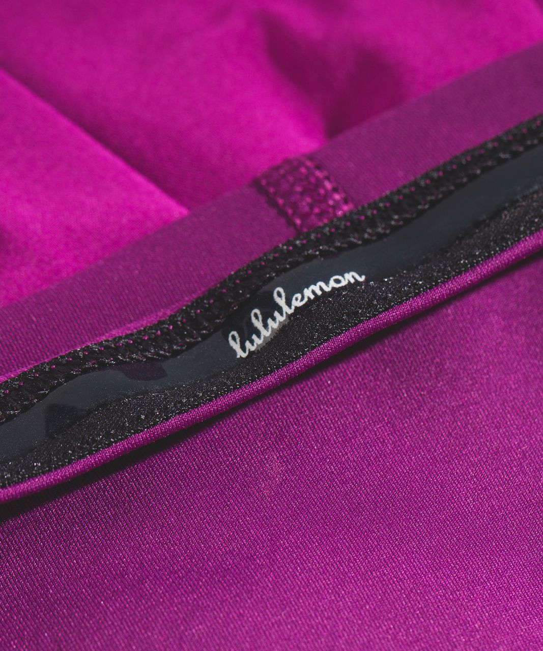 Lululemon Circuit Breaker Skirt (Tall) - Deep Fuschia