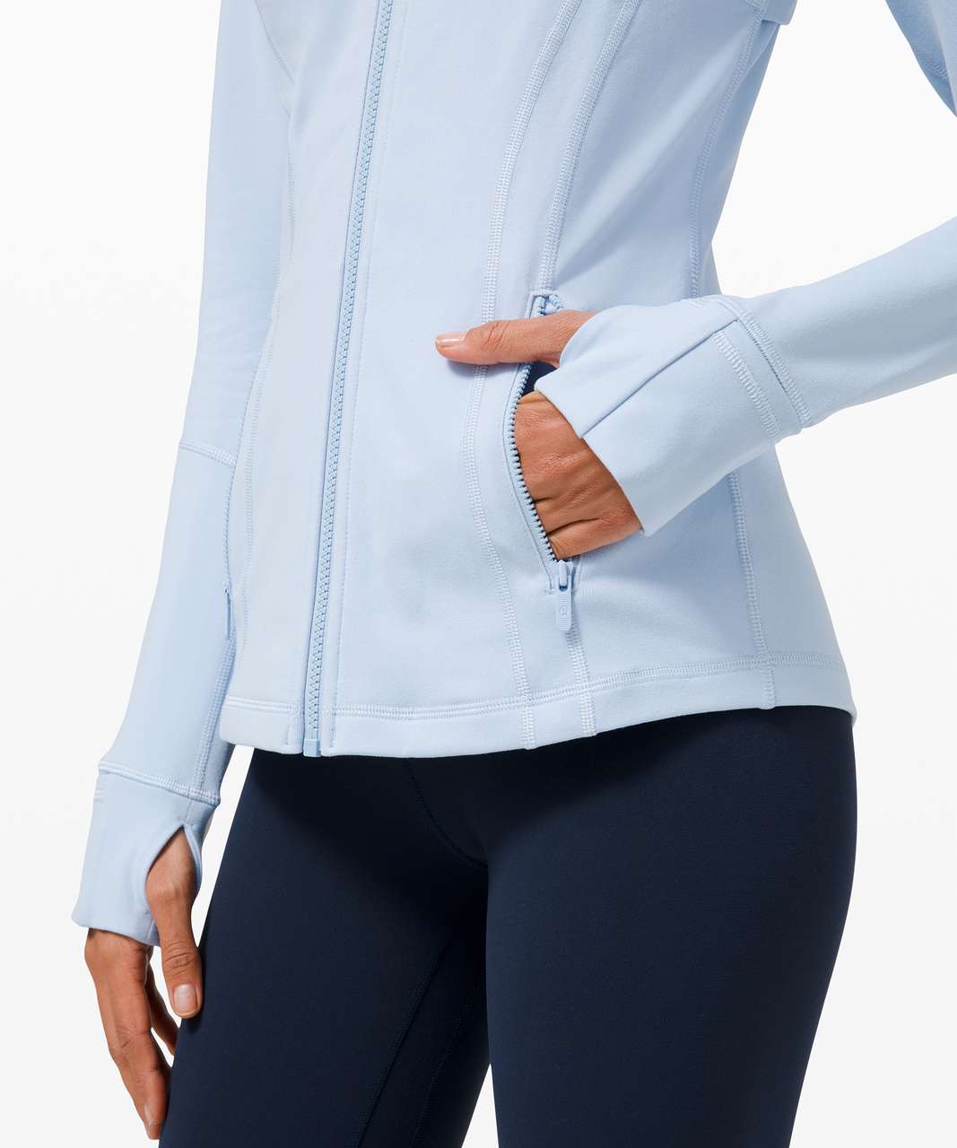 https://storage.googleapis.com/lulu-fanatics/product/60992/1280/lululemon-define-jacket-blue-linen-047763-337872.jpg