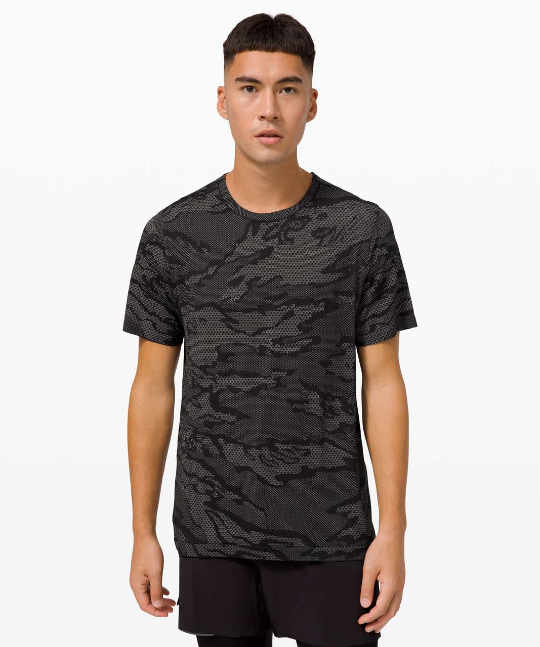 Lululemon Metal Vent Breathe Short Sleeve Beijing - City Camo / Silver ...