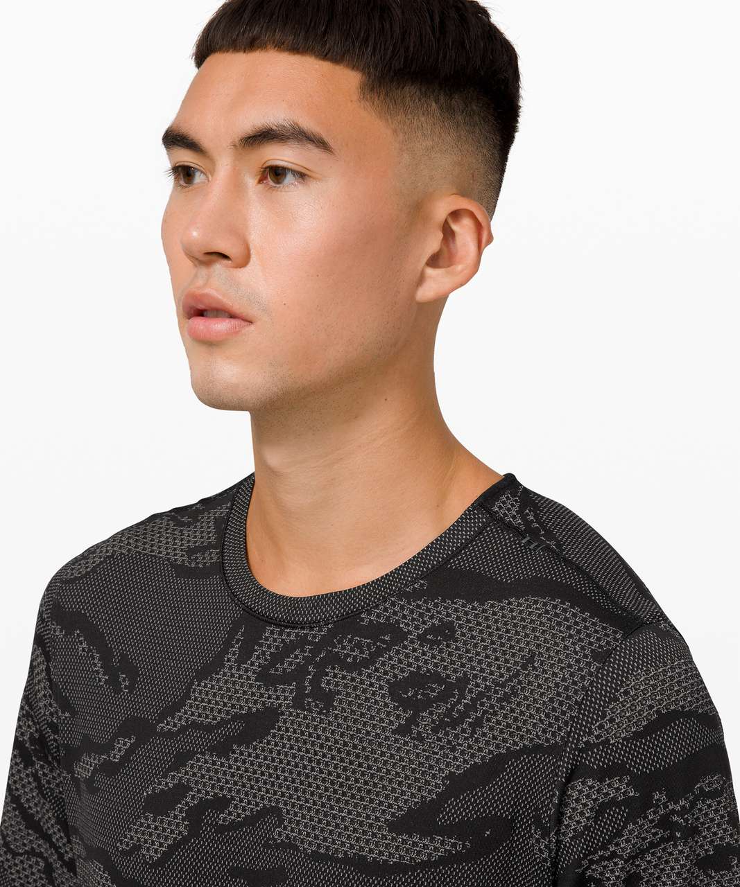 Lululemon Metal Vent Breathe Short Sleeve Beijing - City Camo / Silver ...