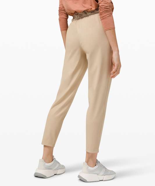 Lululemon Keep Moving Pant Womens Size 6 Grey High-Rise Stripe Pattern  Jogger 