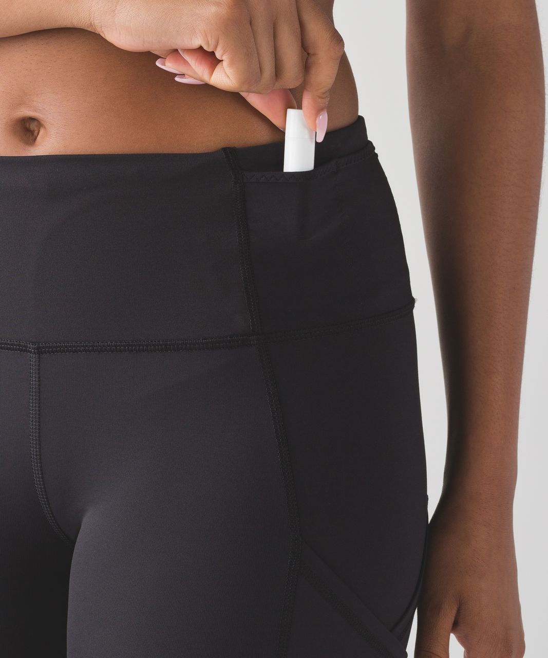 Lululemon Outrun Tight - Black