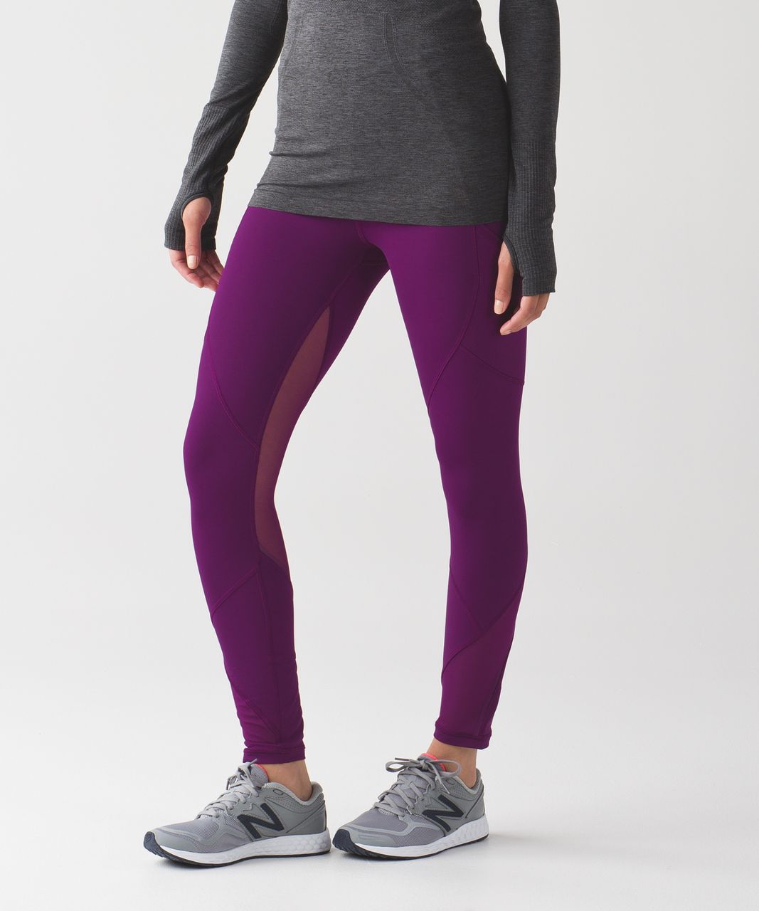 Lululemon Outrun Tight - Chilled Grape