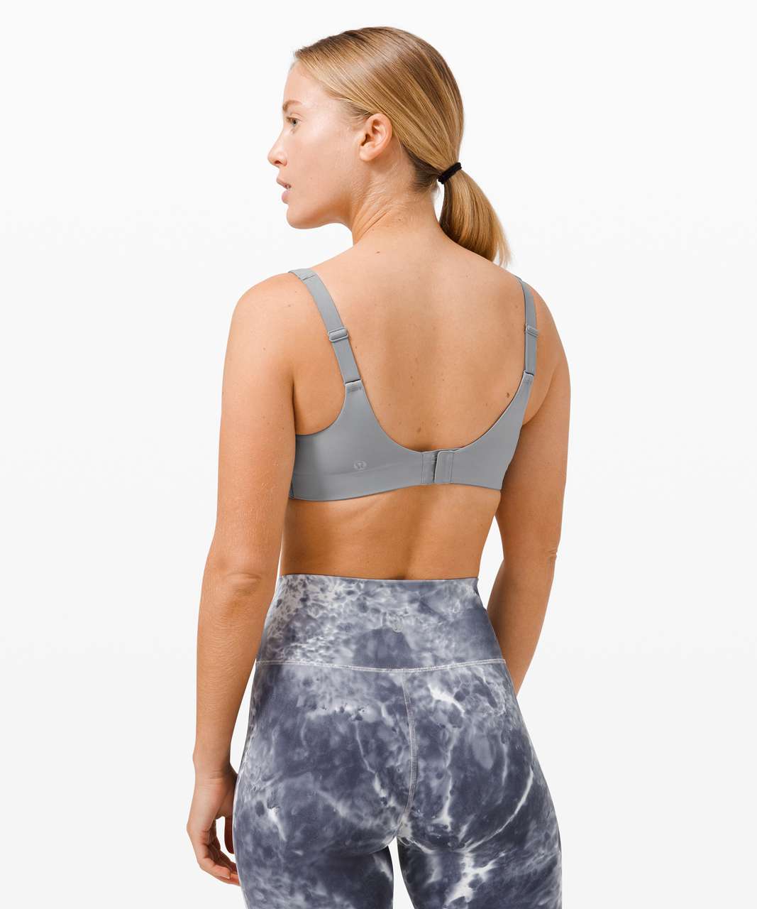 Lululemon In Alignment Straight Strap Bra *Light Support, C/D Cups - Rhino Grey