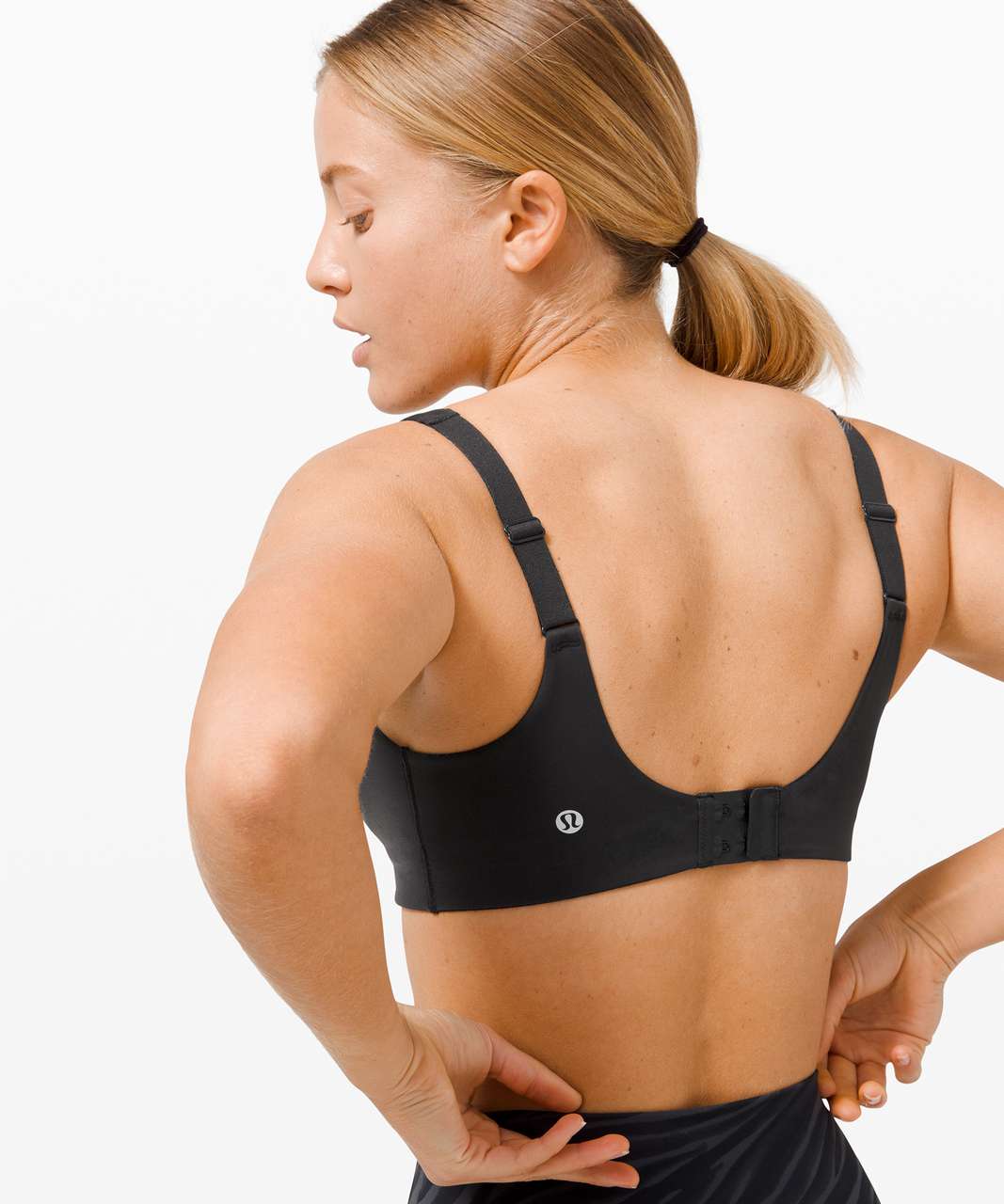 Lululemon In Alignment Straight Strap Bra Light Support C/D Cup French  Press 8 - $41 - From Xochipilli
