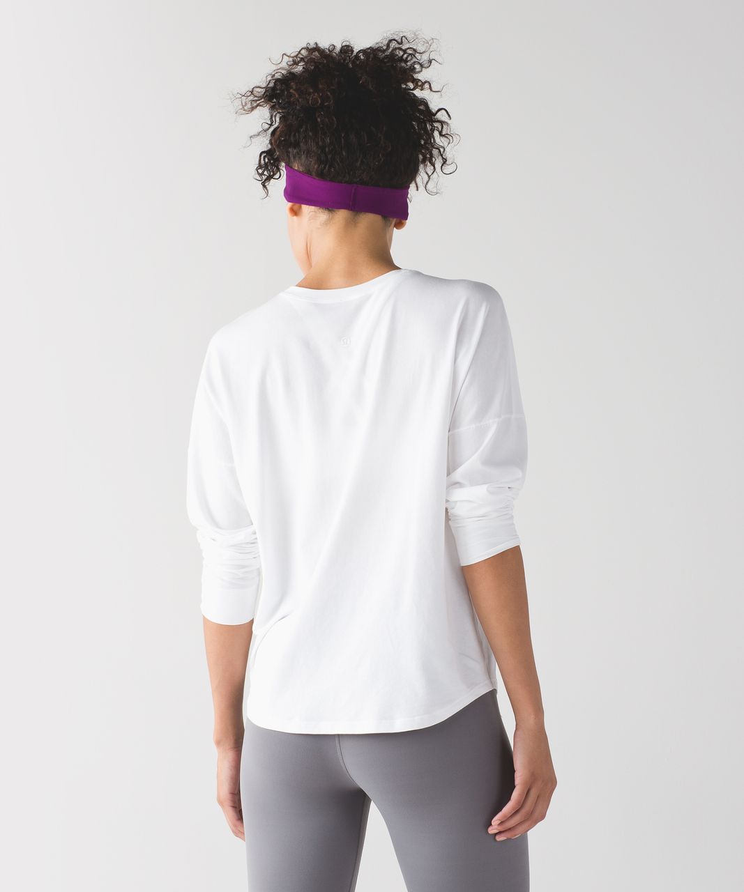 Lululemon Fly Away Tamer Headband II - Chilled Grape