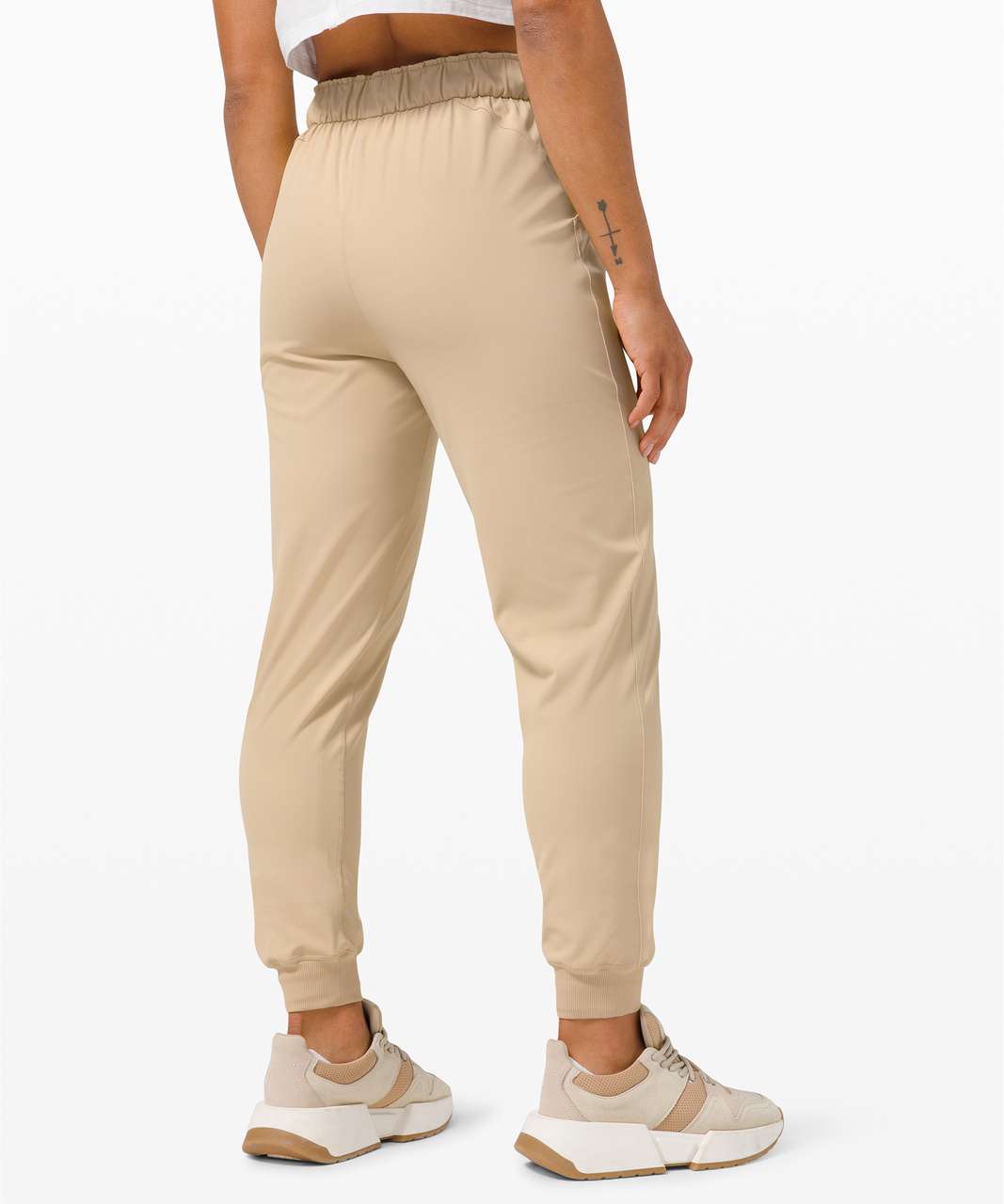 Stretch High Rise Jogger/Keep Moving Jogger (2) in Trench: I think