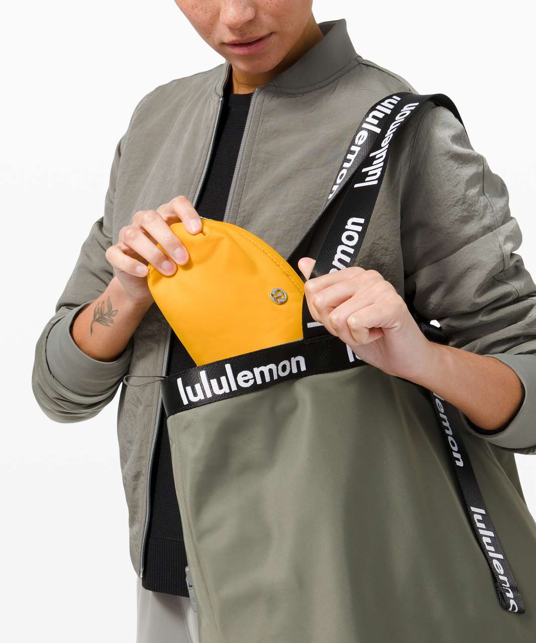 Lululemon Feeling Ready Pouch *Mini - Honey Lemon - lulu fanatics