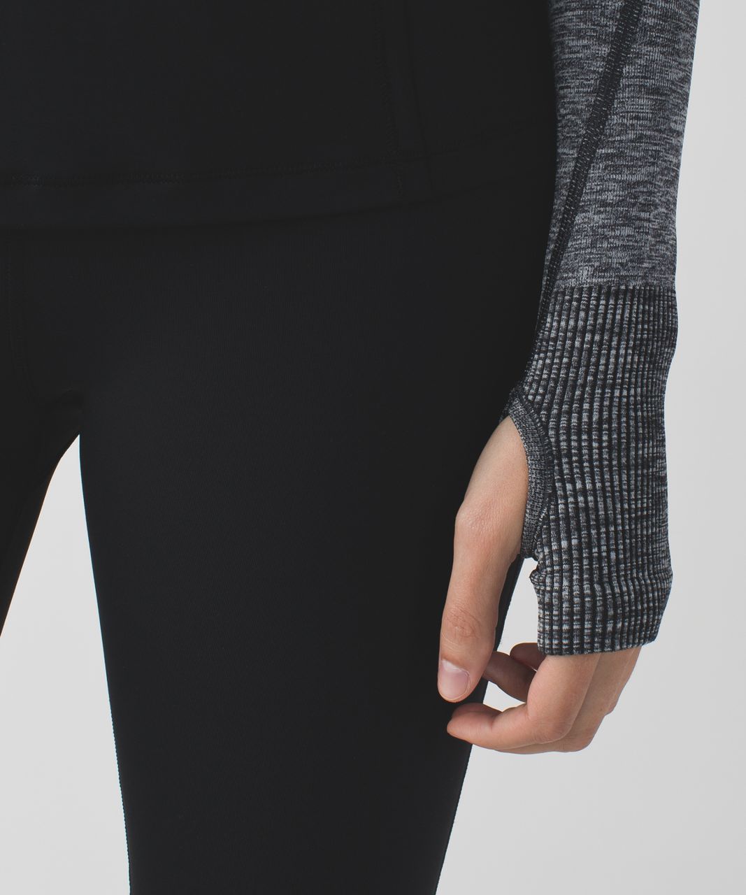 Lululemon Swiftly Arm Warmer (Reflective) - Heathered Black