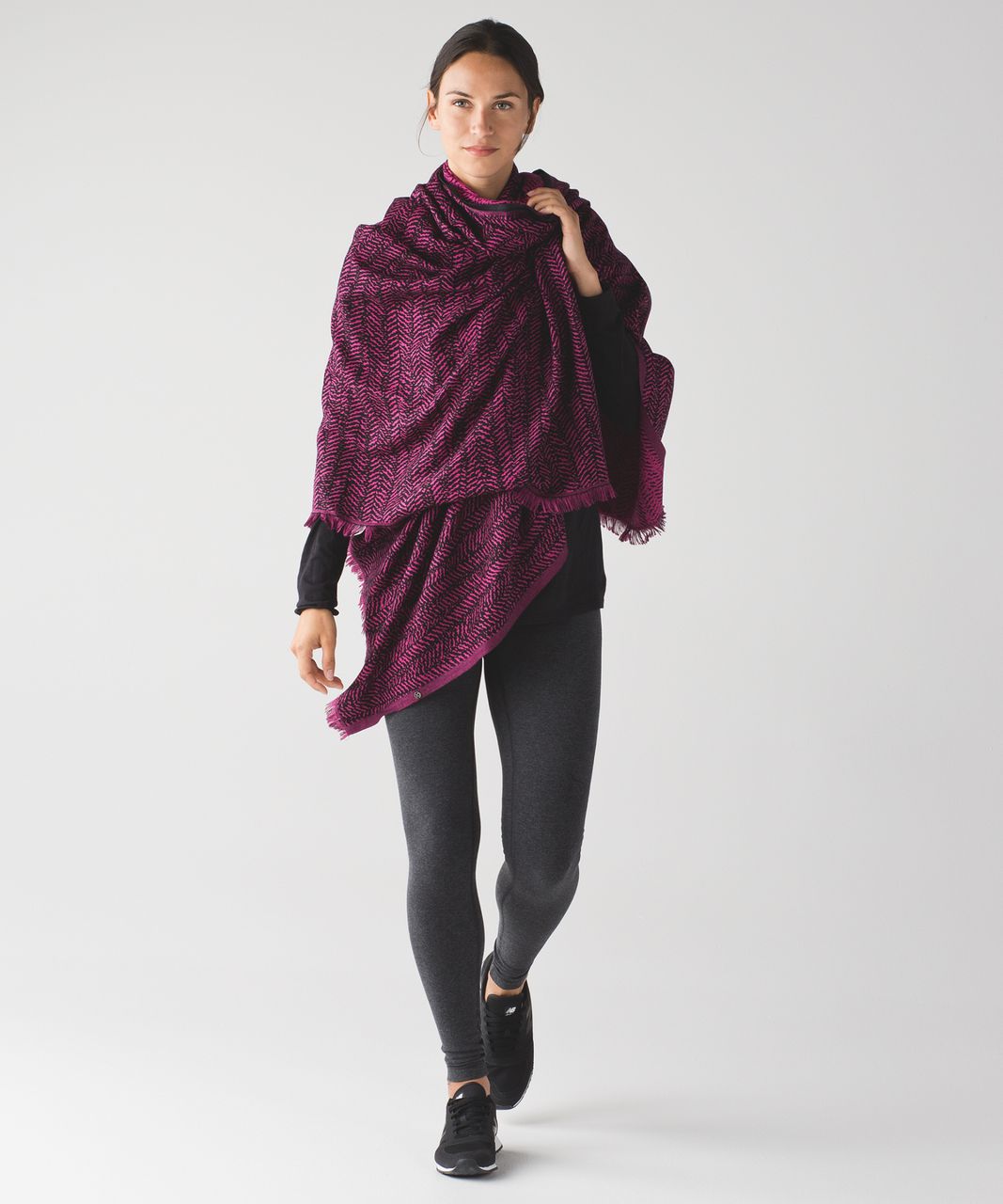 Lululemon Be Present Scarf - Trax Jewelled Magenta Black