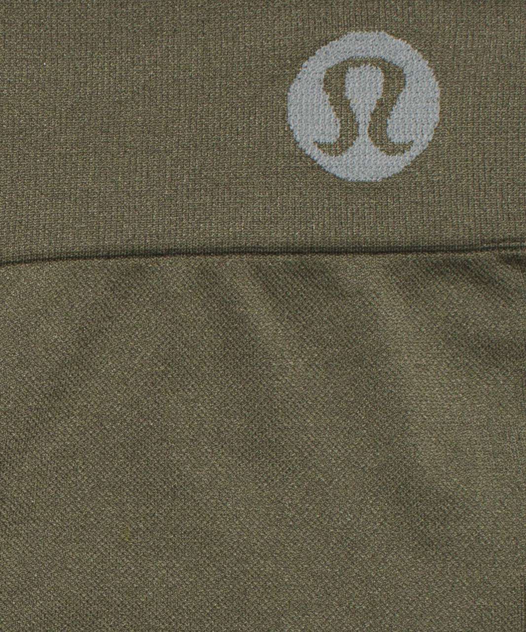 Lululemon Rapid Vent Tech Boxer 7" - Army Green