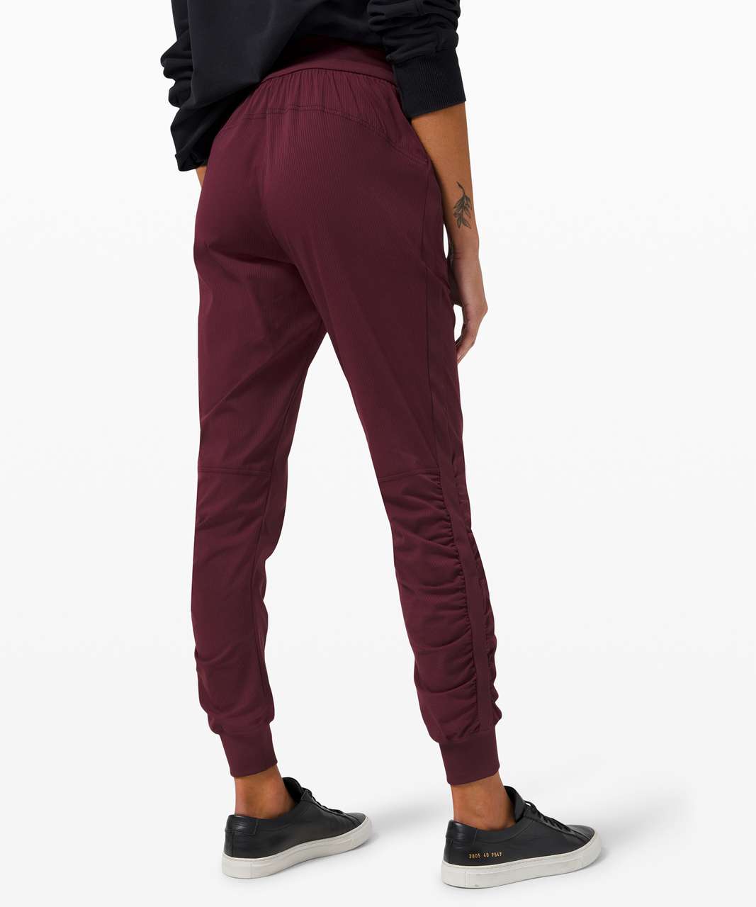 Lululemon NEW with TAG Most Popular Women's Beyond the Studio Jogger - Size  12