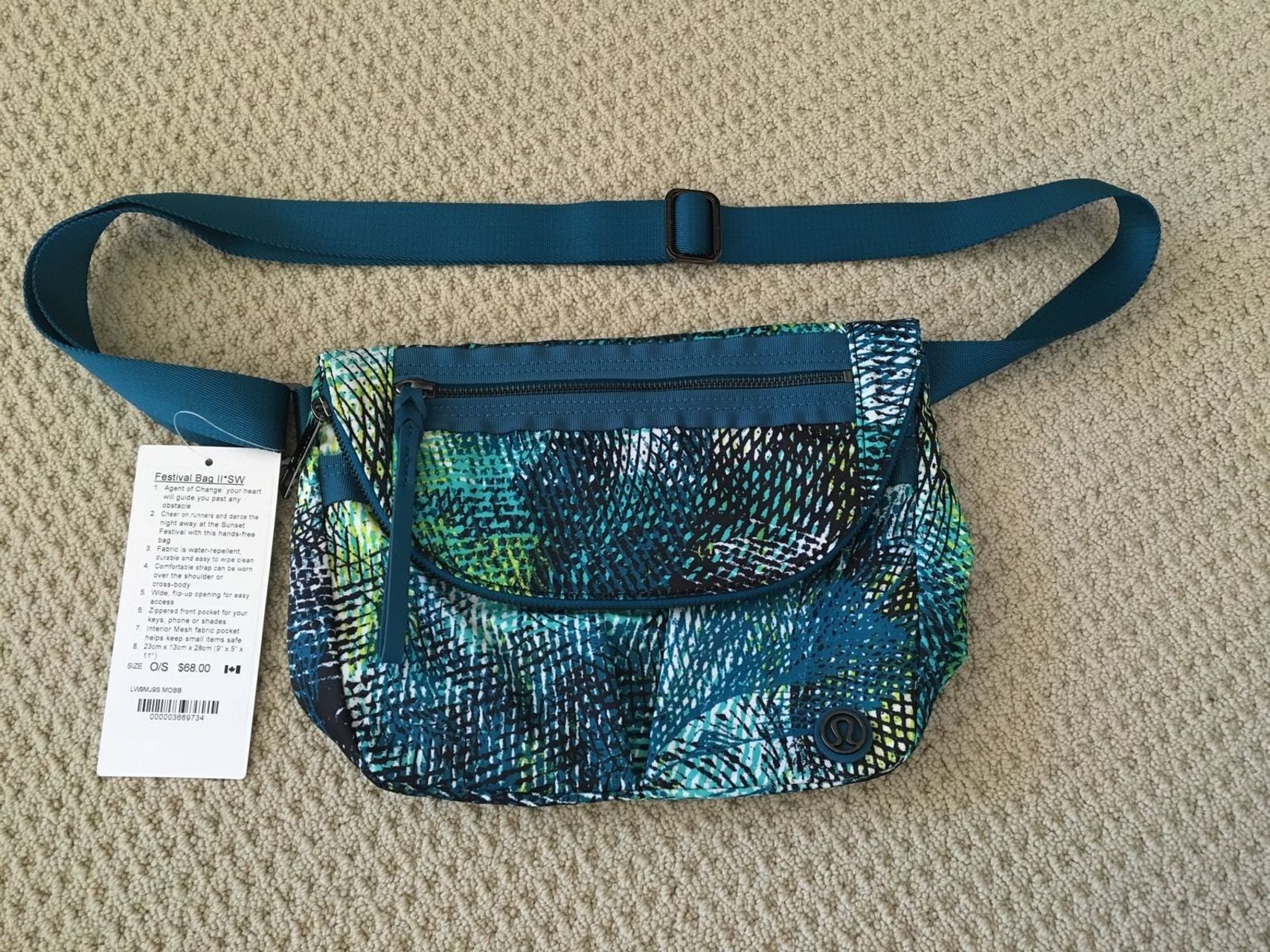 Lululemon Festival Bag II - Dottie Tribe White Black