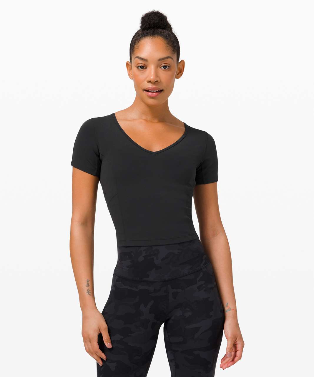 Lululemon Nulu Cropped Slim Yoga Short Sleeve - Black