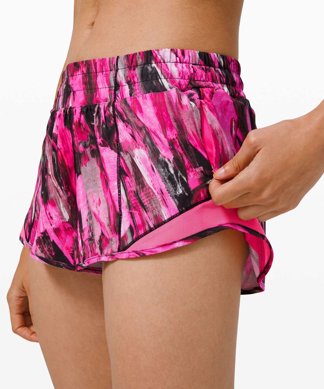 Lululemon Hotty Hot Short II *2.5" - Incentive Refresh Multi